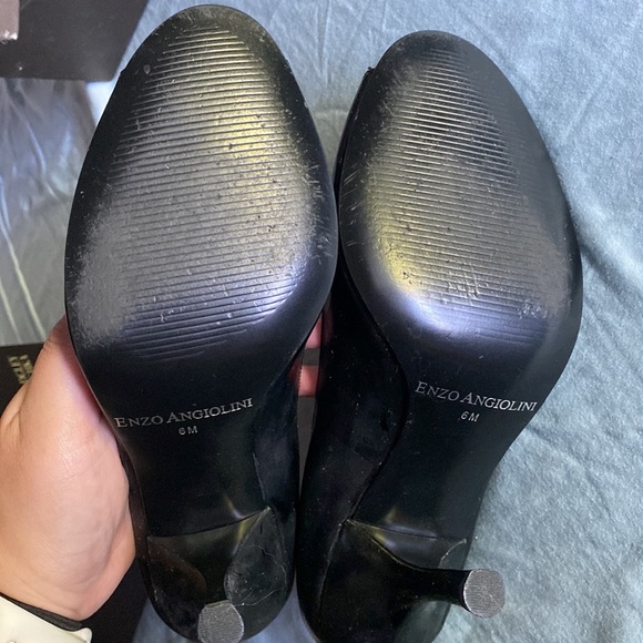 Black peep toe heels - Picture 5 of 5